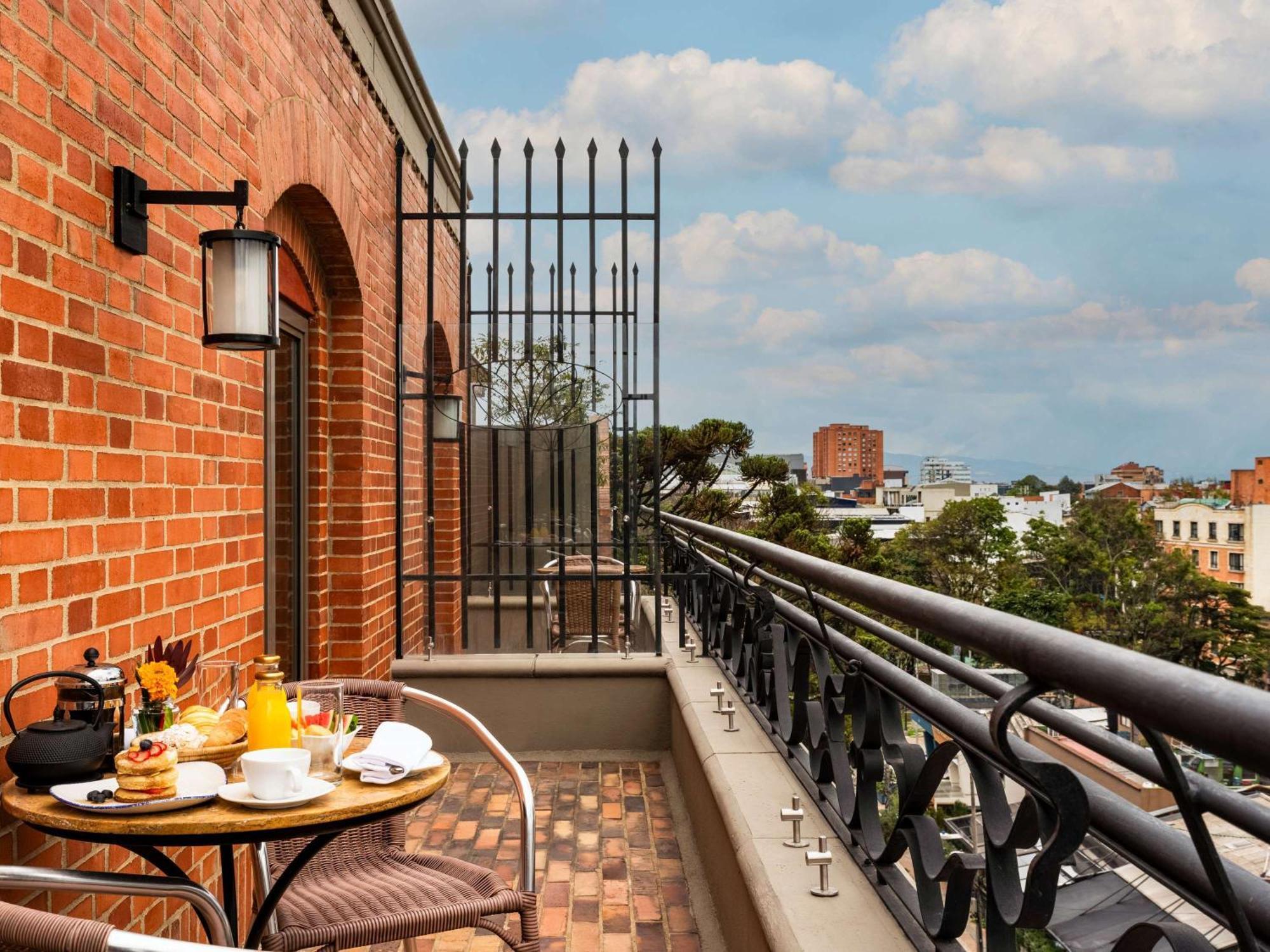 Sofitel Victoria Regia 5*