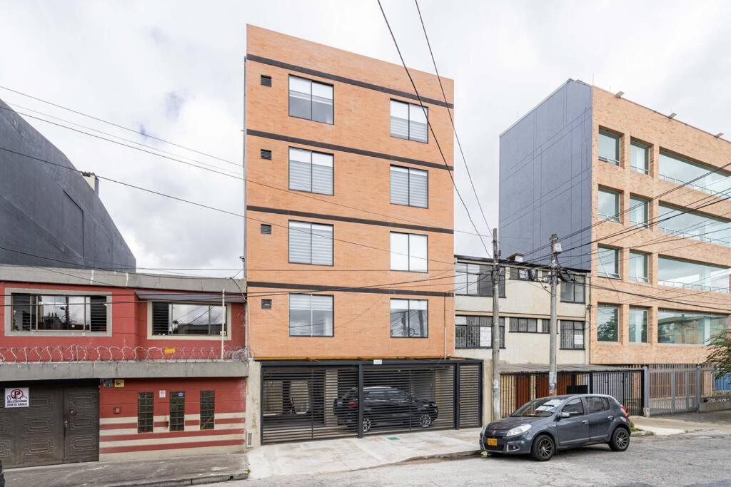 Moderna Habitacion Campin Apartment