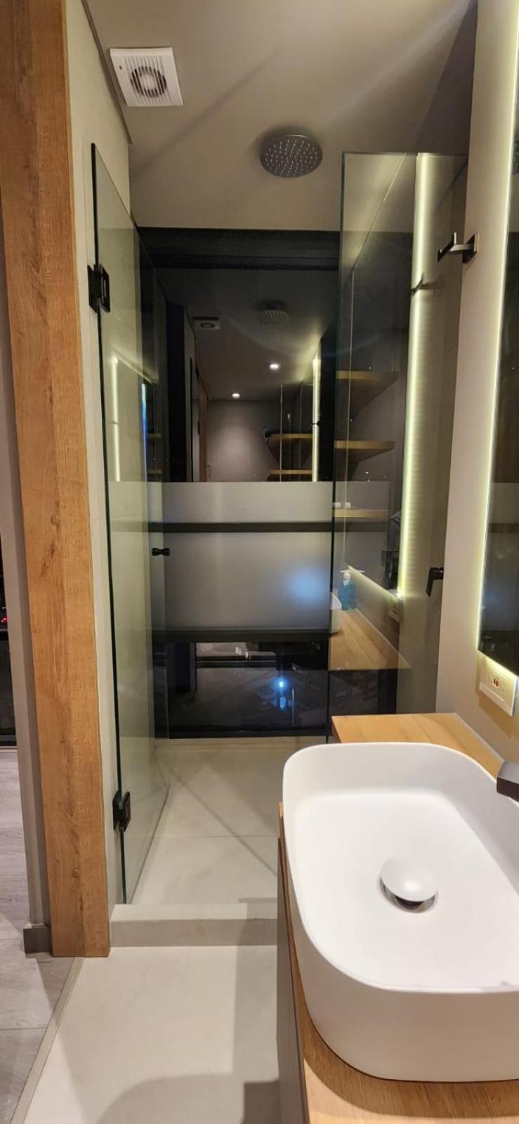 Unique Mine Luxury Smart Lofts Hotel