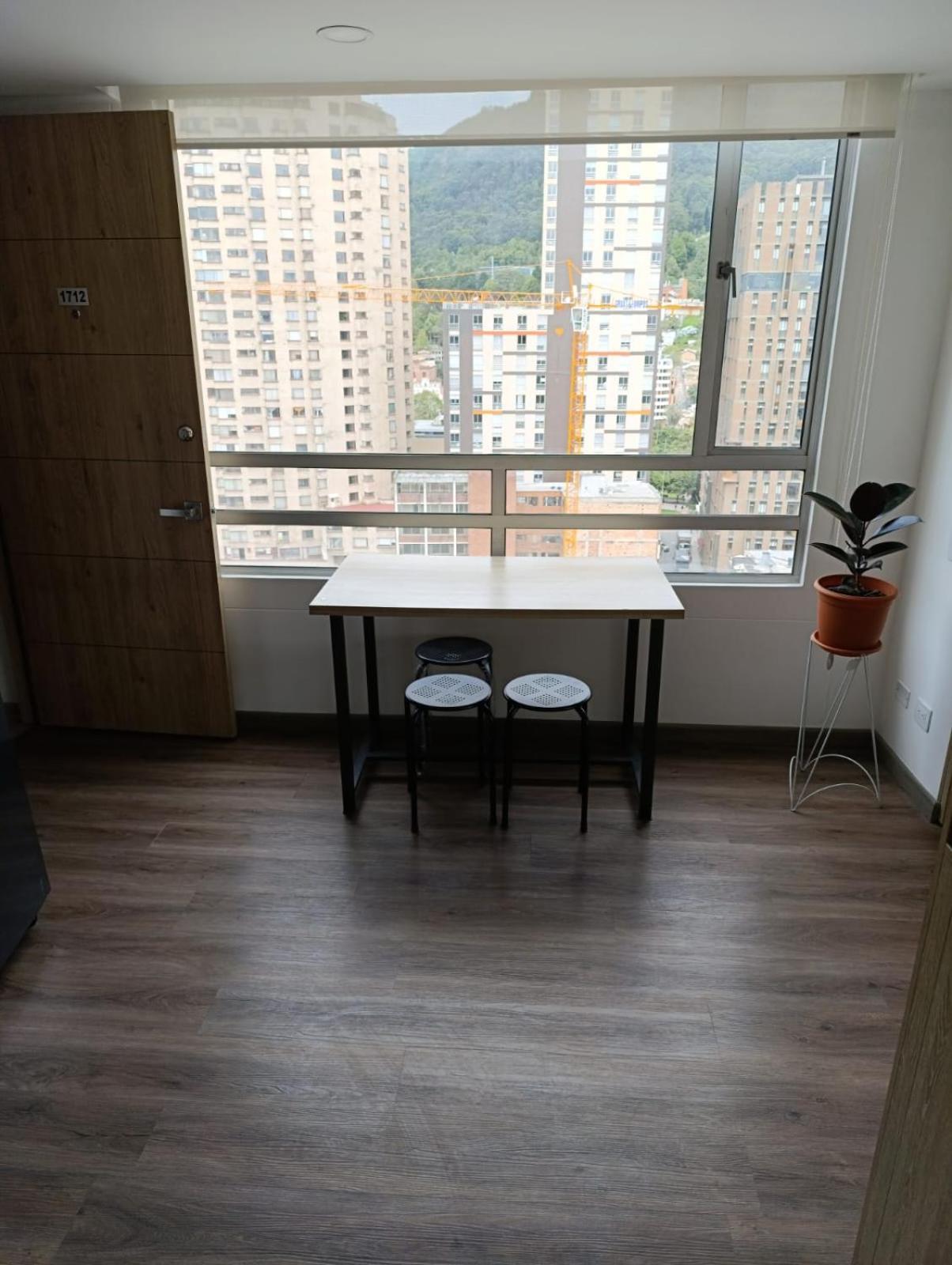 Comodo Loft Con Vista Al Skyline De Bogota