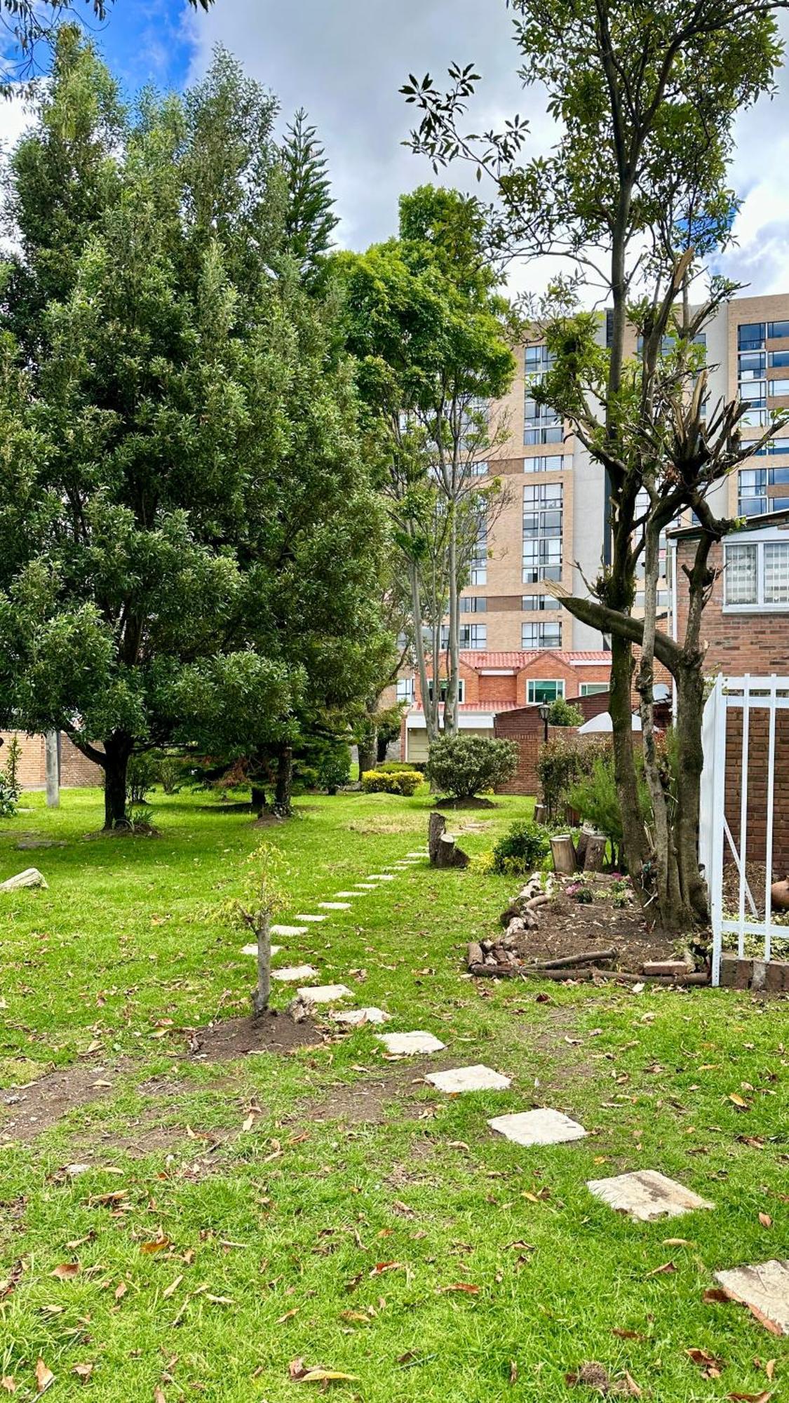 Brand New Duplex House - North * Bogota