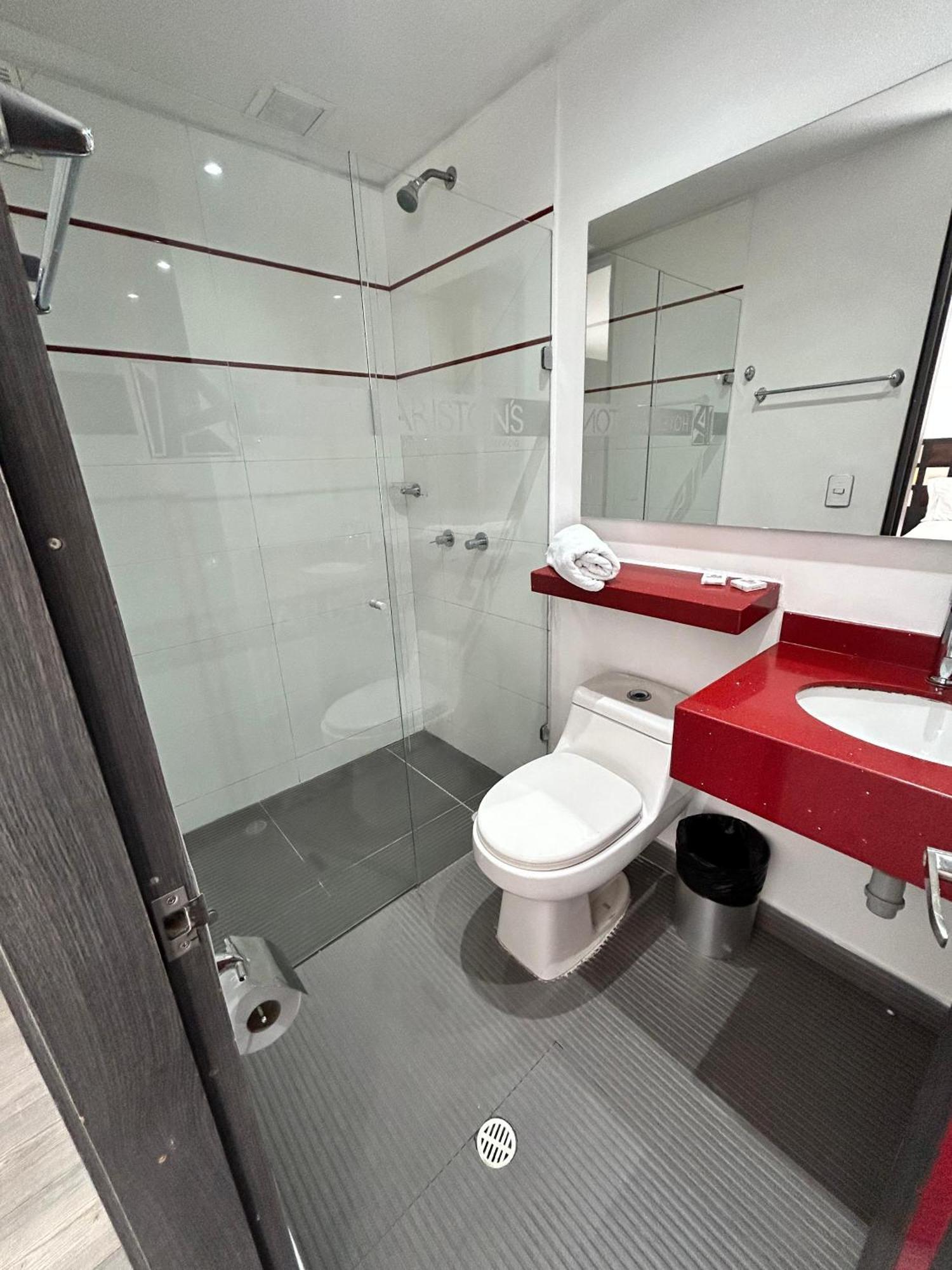Ariston Hotel