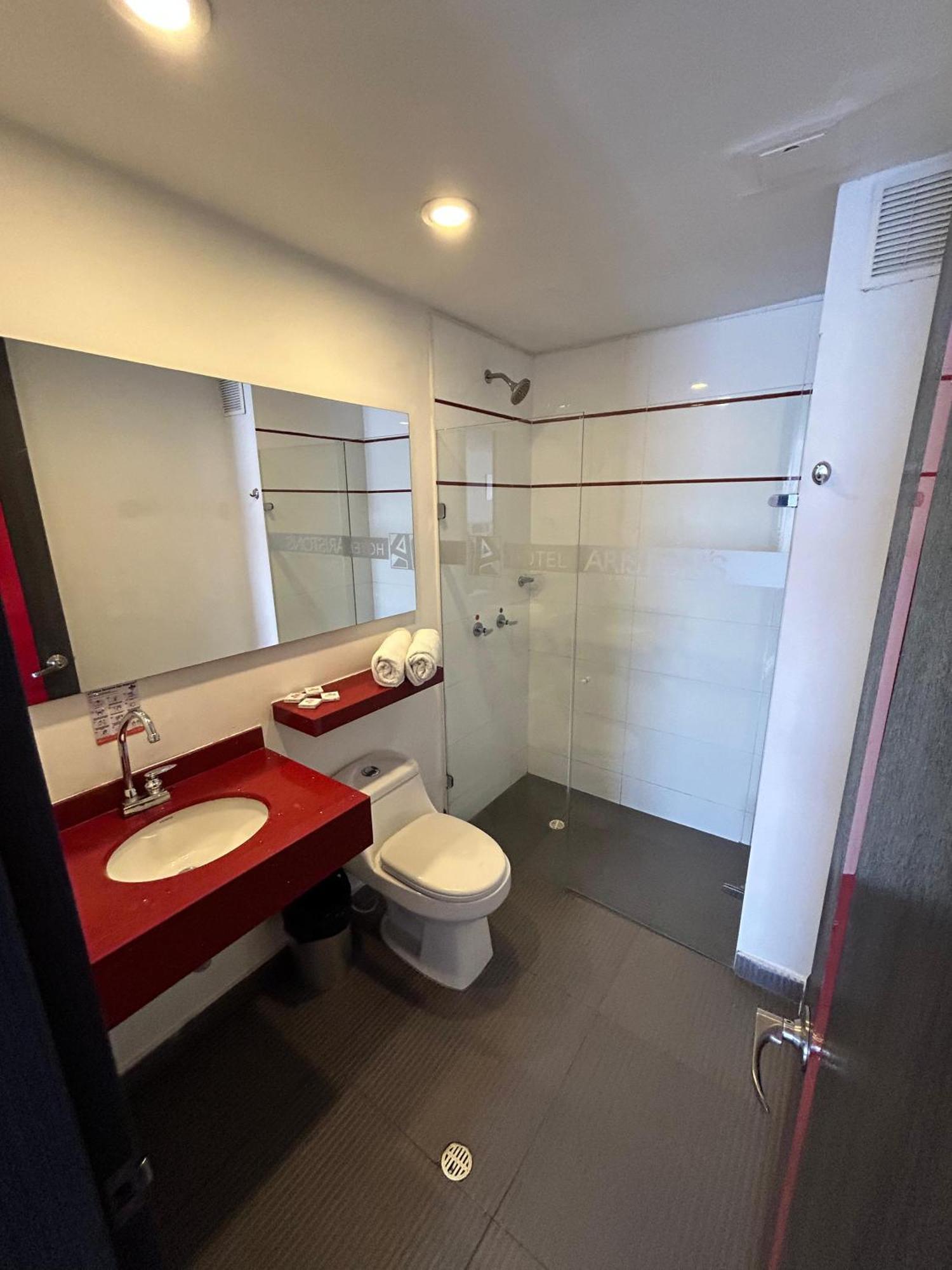 Ariston 3* Bogota