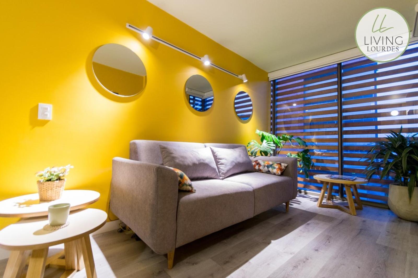 Living Lourdes 64-307 * Bogota