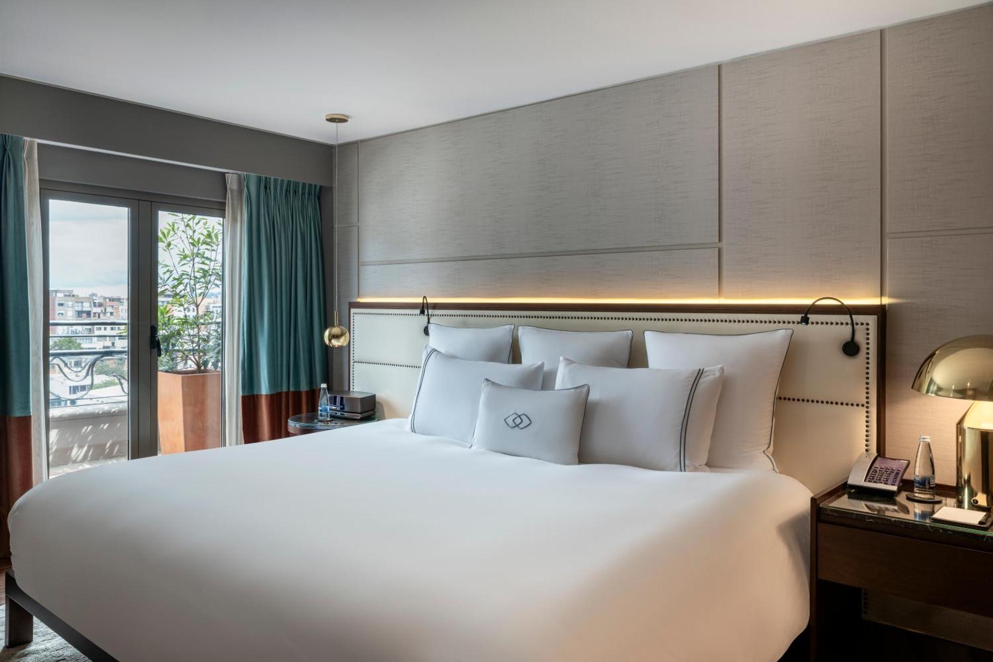 Hotel Sofitel Victoria Regia 5*