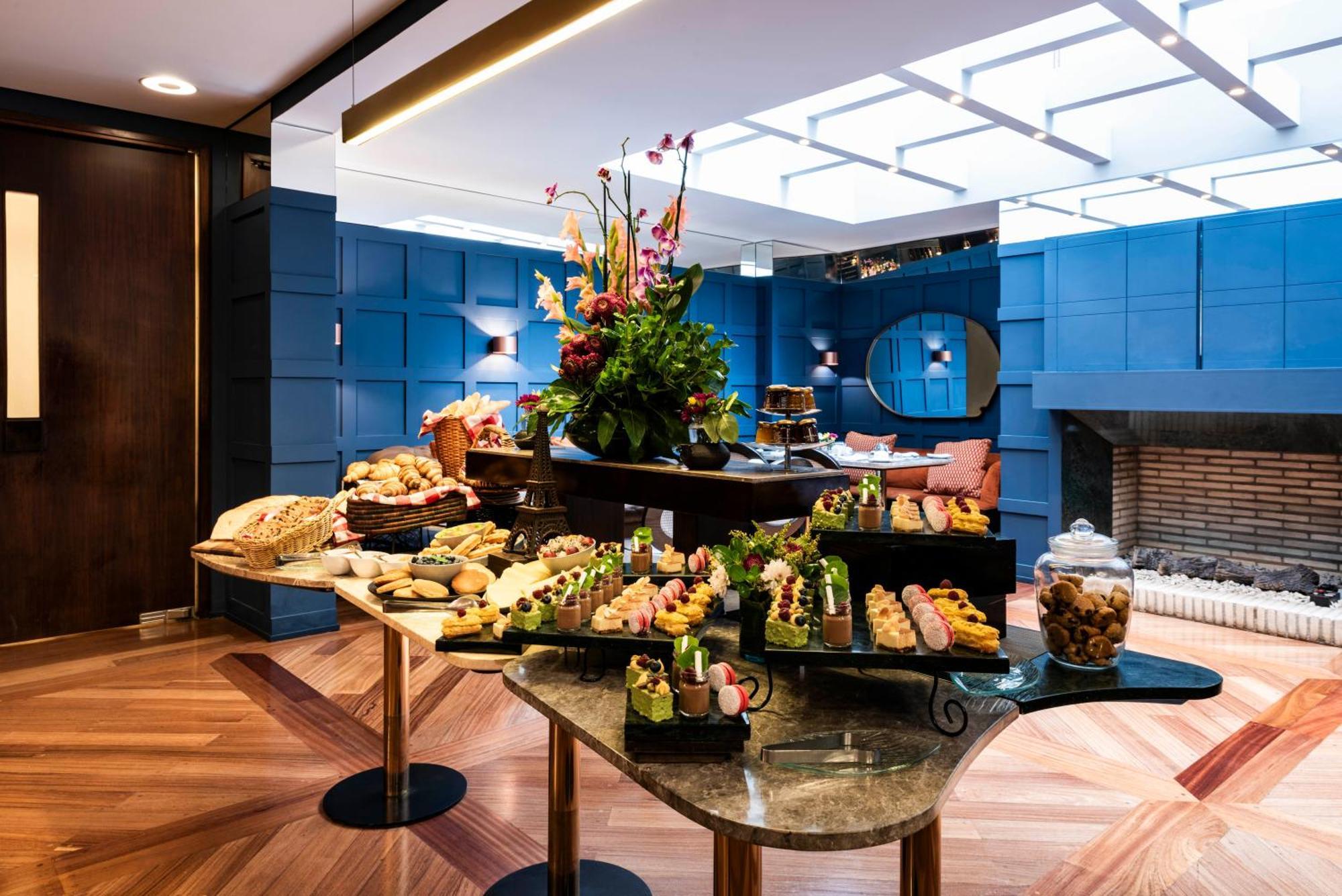 Sofitel Victoria Regia 5*