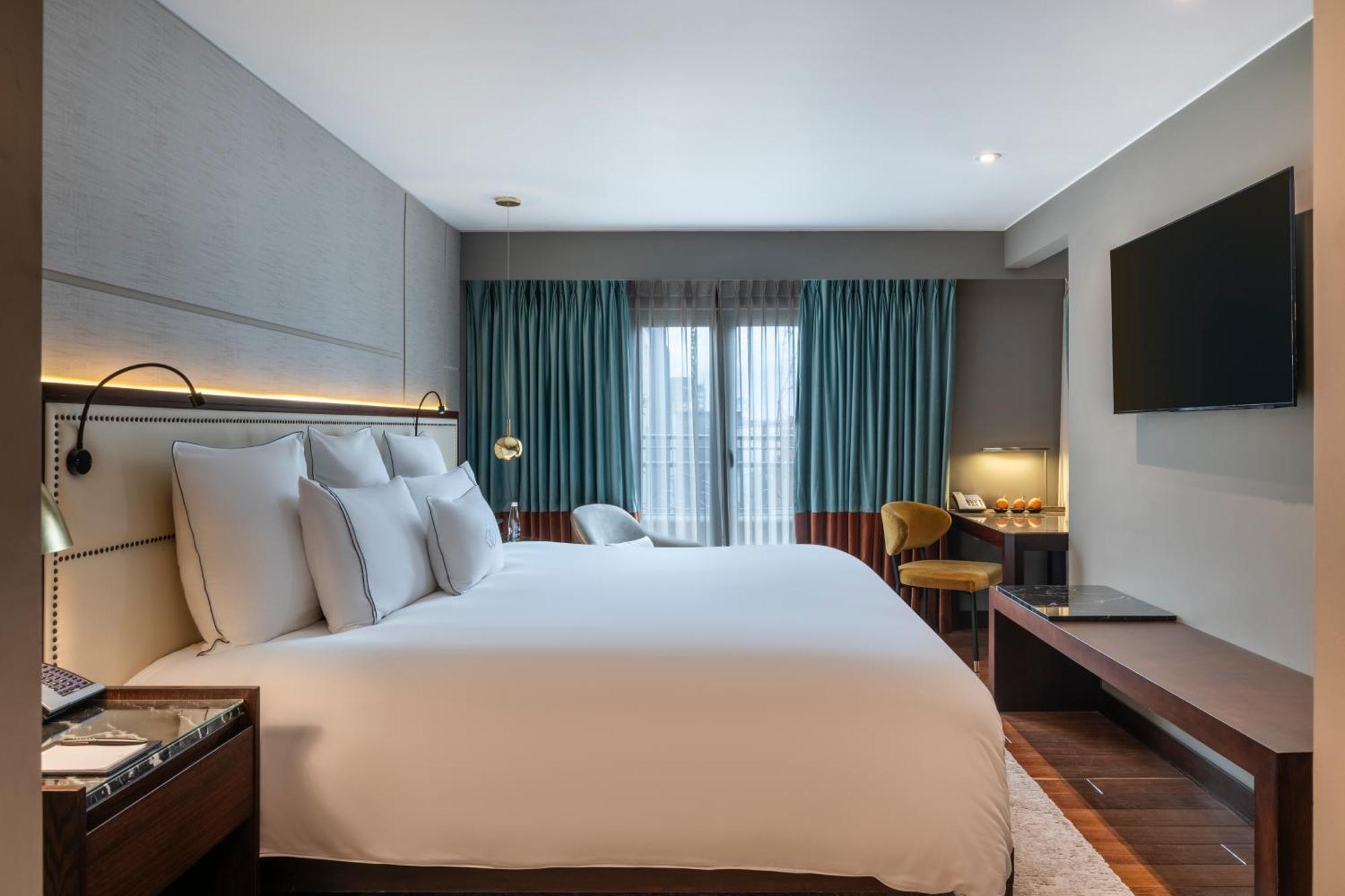 Sofitel Victoria Regia Hotel 5*