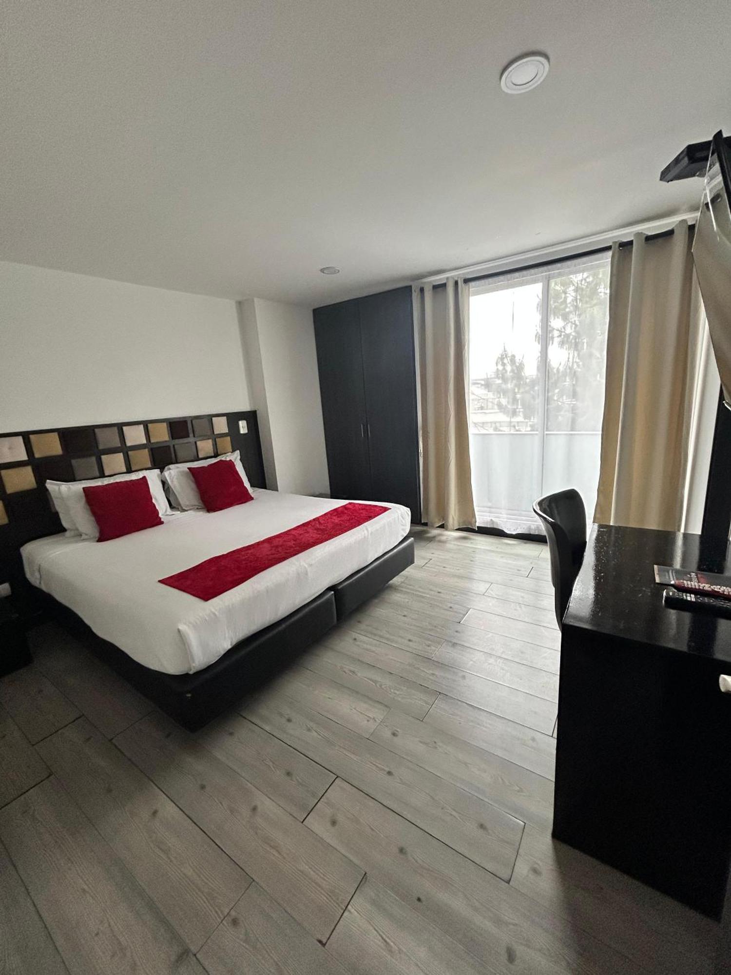 Hotel Aw Ariston Bogota