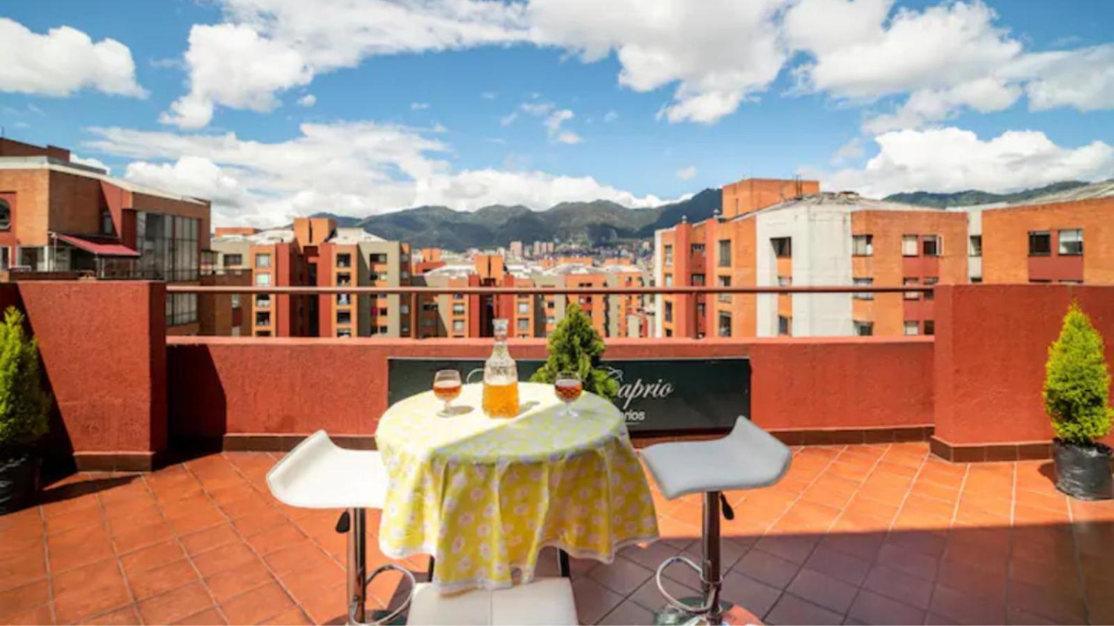 Homestay Elias Di Caprio - - *
