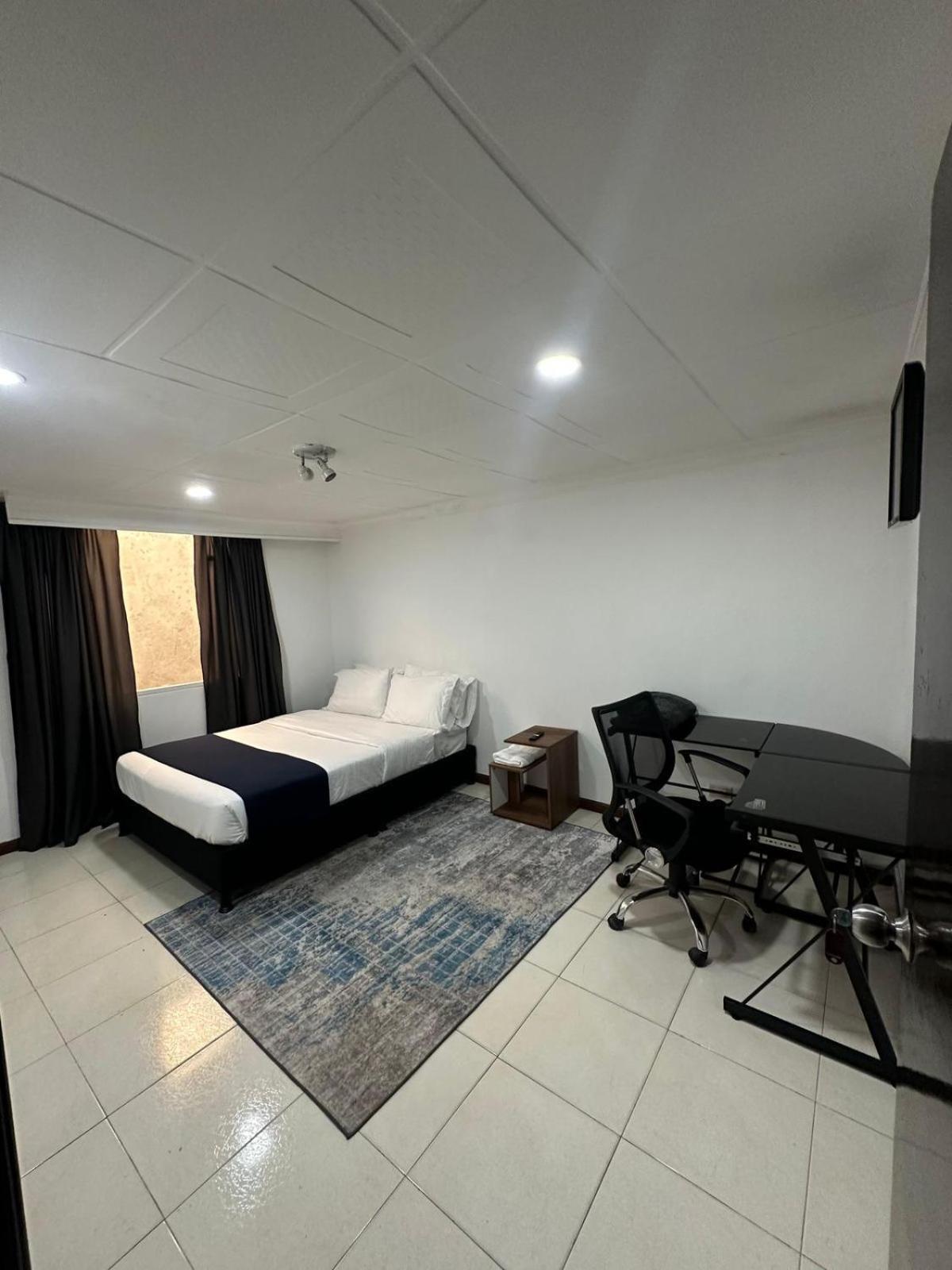 Hotel Way Maker Sede 2 Bogota