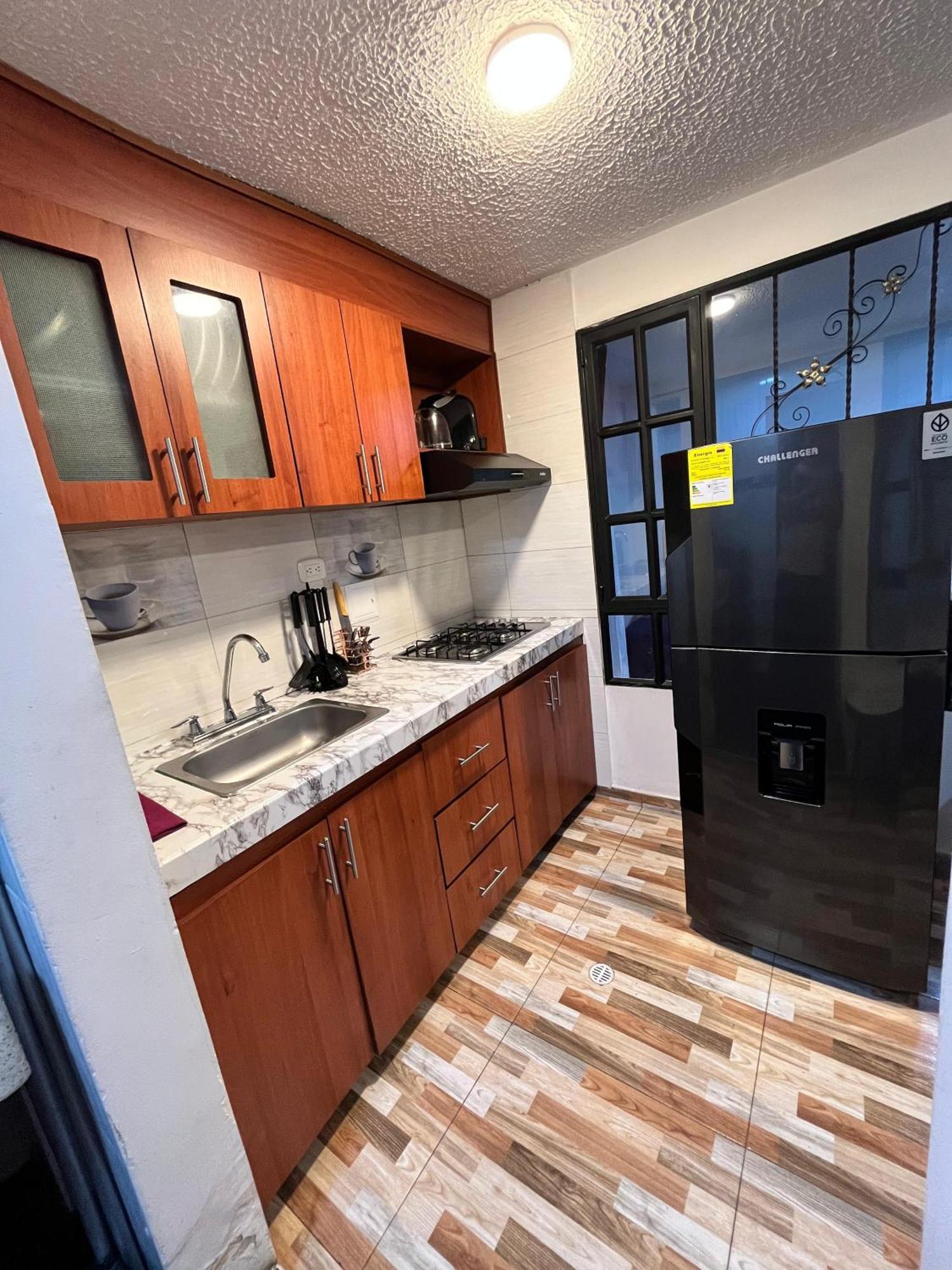 Privado Cerca Al Aeropuerto Apartamento