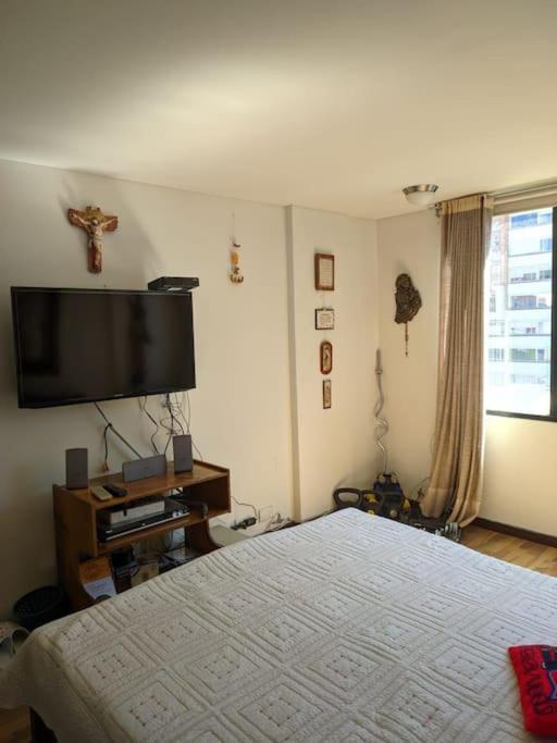 Colibri Apartment *