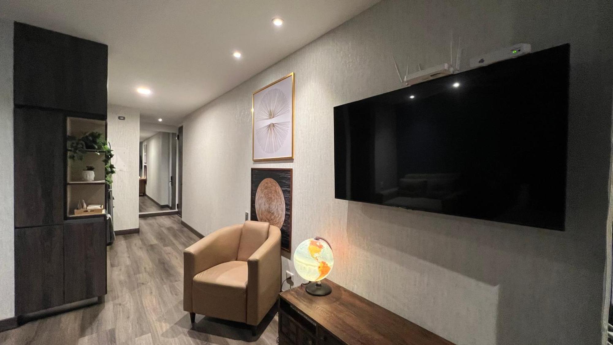 Apartment With Amenities, Coworking, Service, Gym