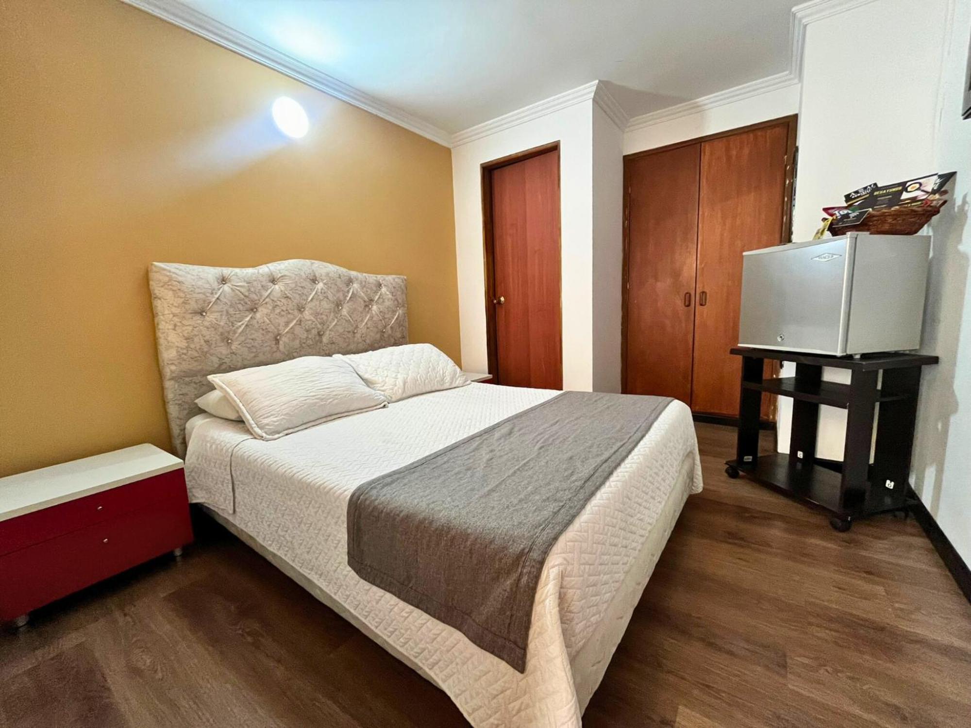 Hotel Titas House 2*