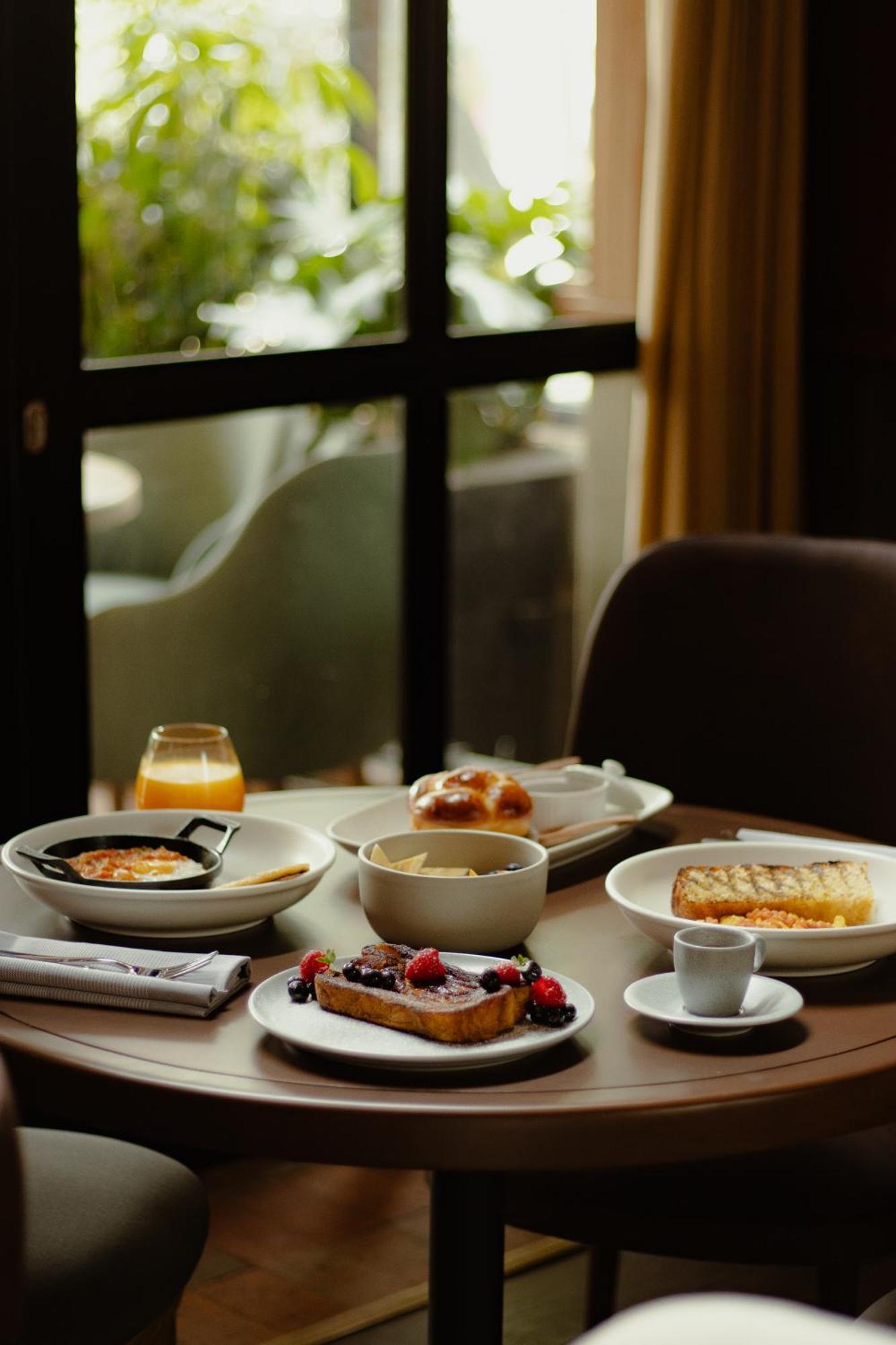 Coco Hotel 4*