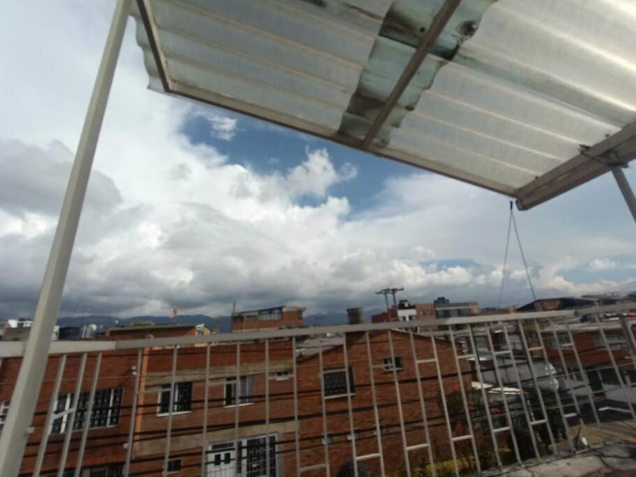 Apartment Familiar Cerca Al Aeropuerto