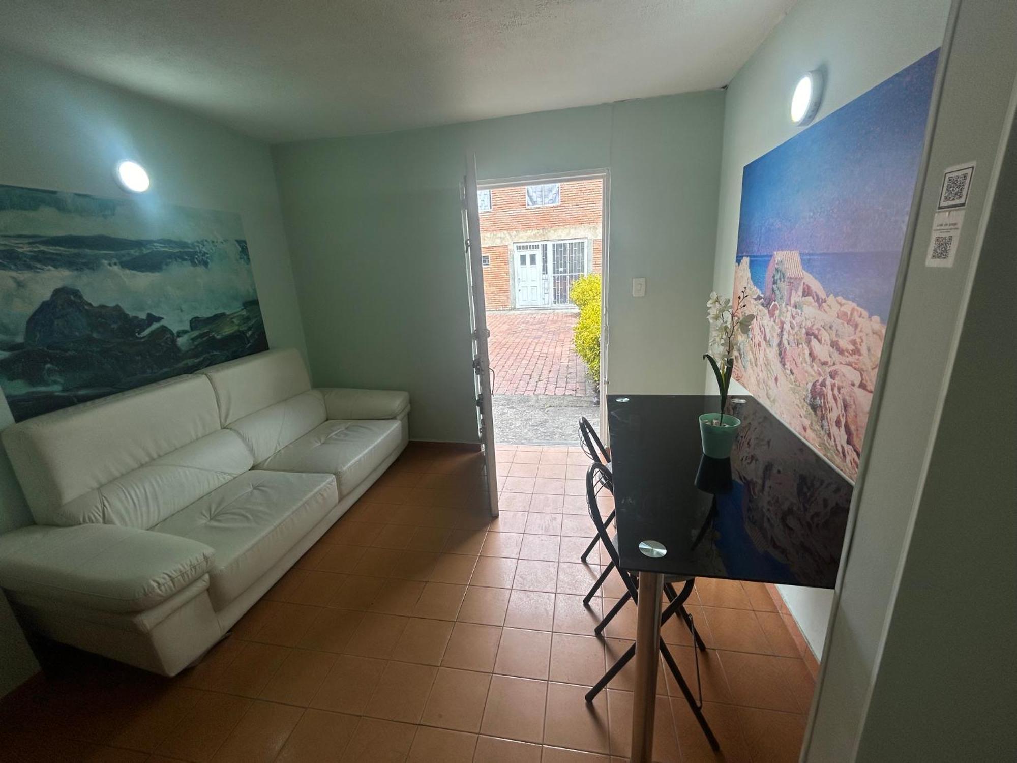 Apartment Familiar Cerca Al Aeropuerto Bogota