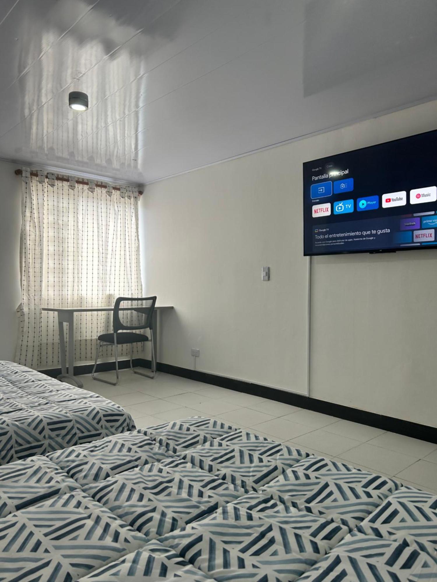 Aparthotel Oasis
