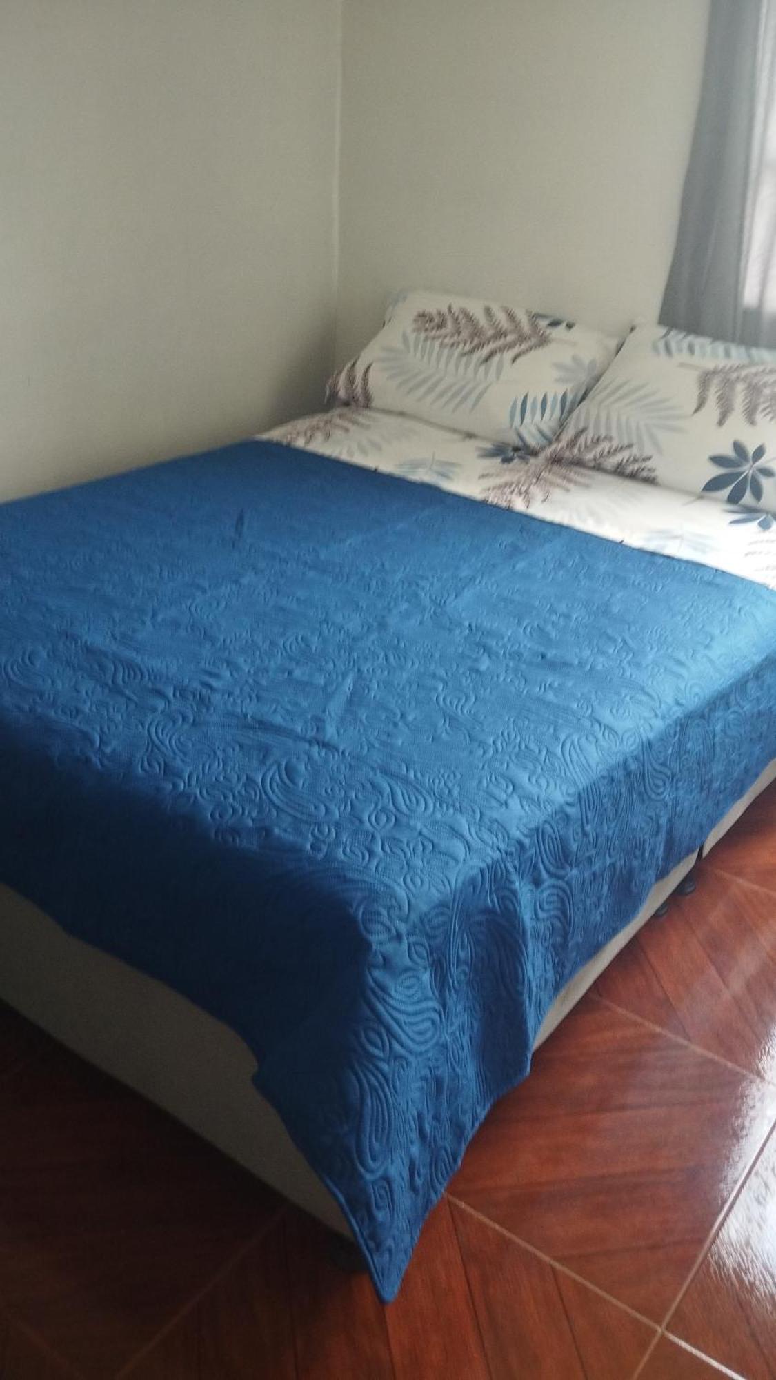 Habitación en casa particular Centrico Y Tranquilo