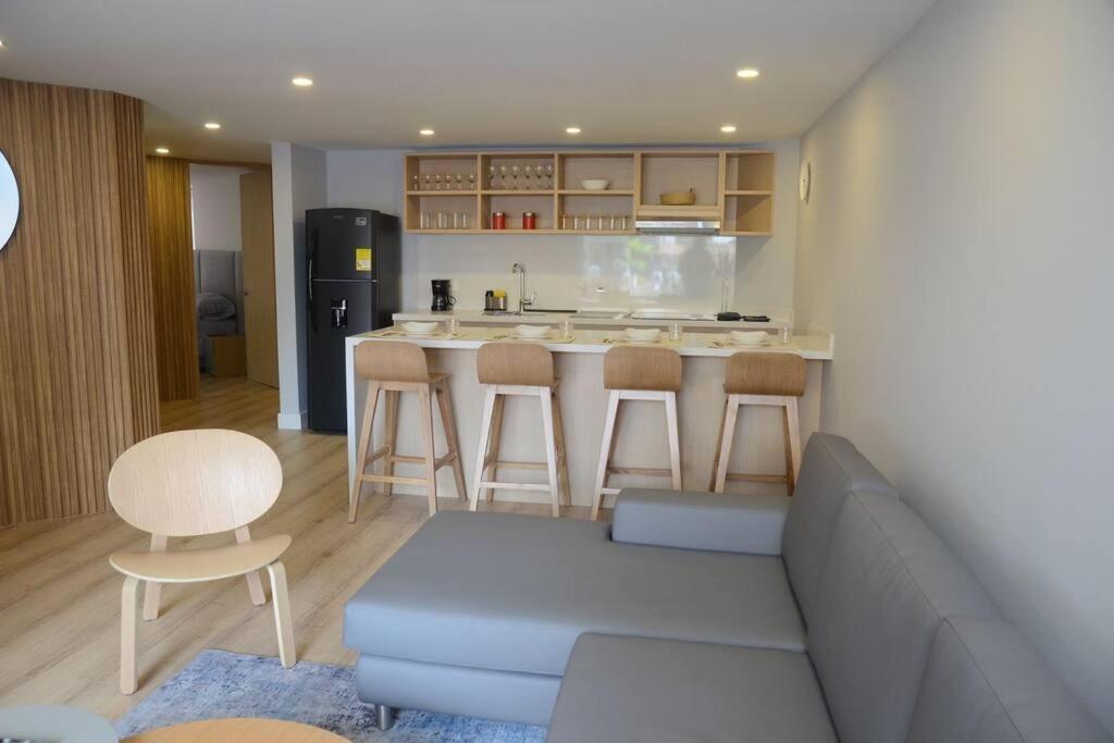 Beautiful 3 Bedroom In Zona Rosa