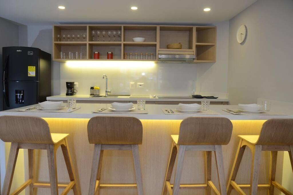 Beautiful 3 Bedroom In Zona Rosa