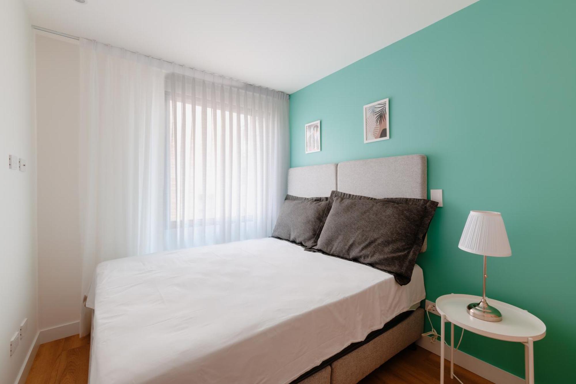 Cora 96 Street Aparthotel
