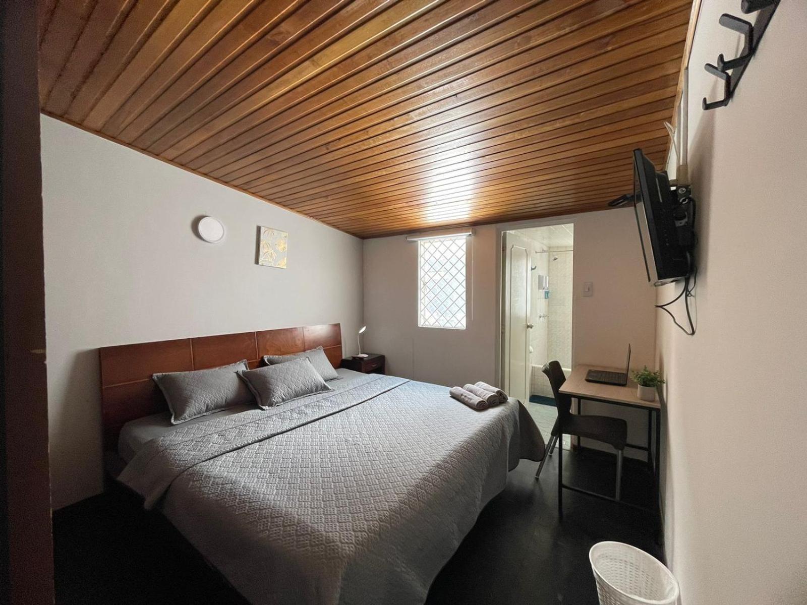 Bed & Breakfast Av Suba 116 3*