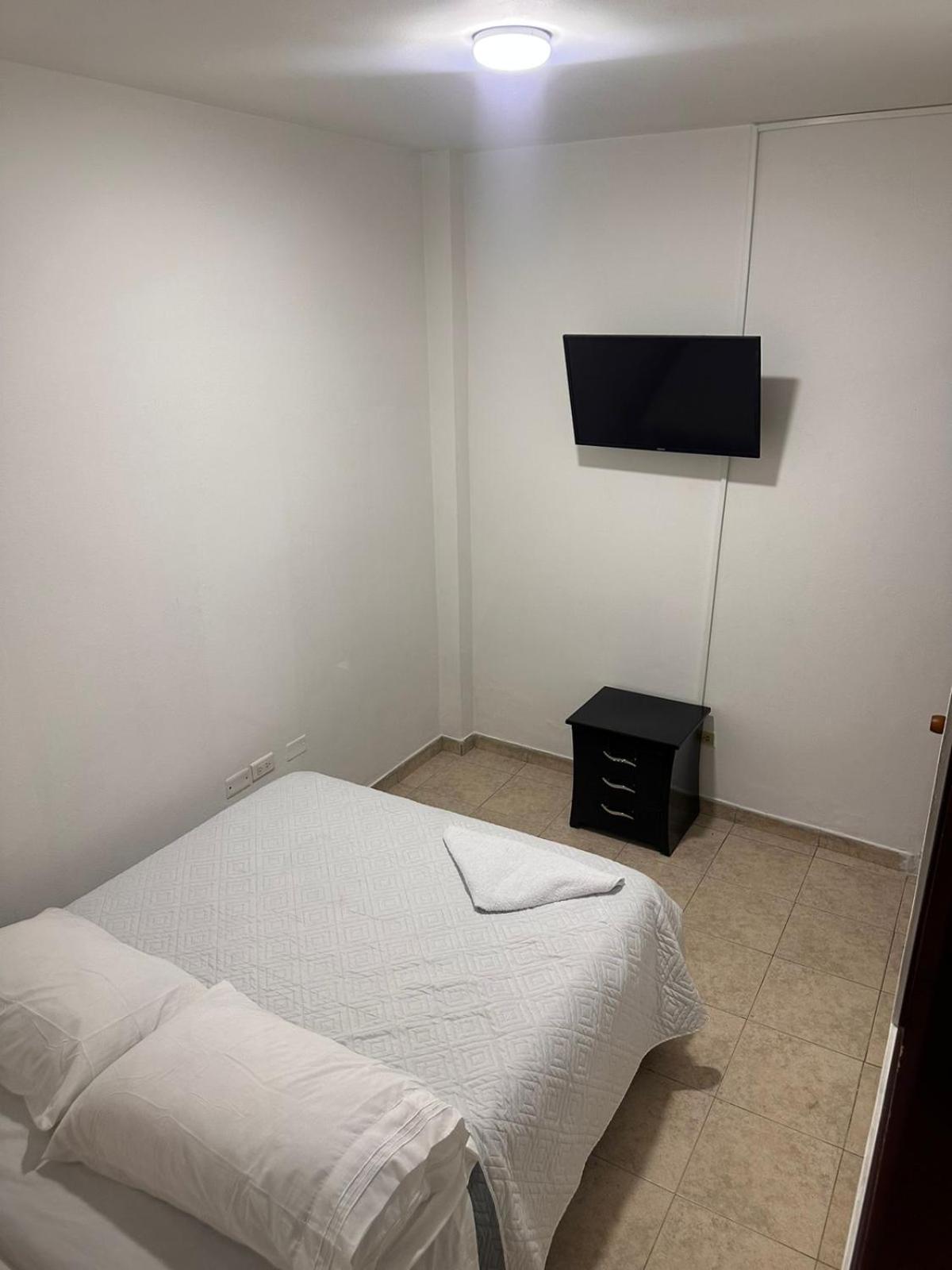 Cerca Al Aeropuerto Apartment Bogota
