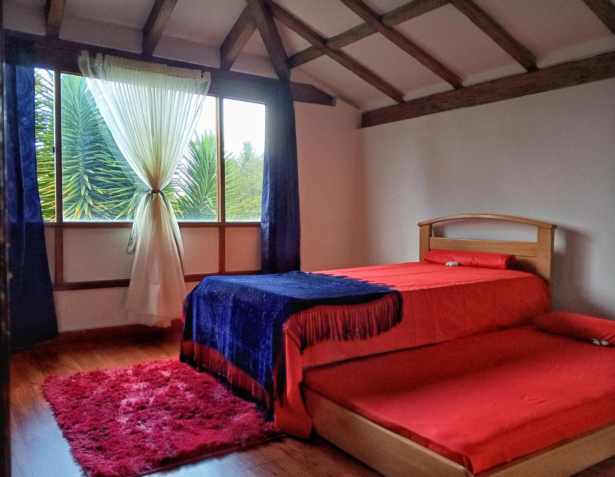 Homestay Acogedoras En Hermosa Casa, Sector Exclusivo