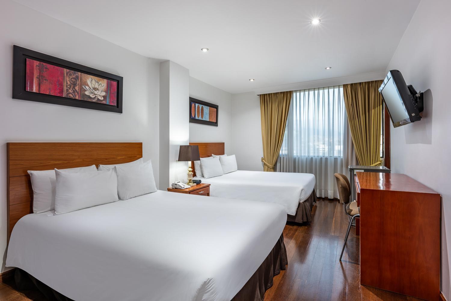 Andes Plaza Hotel 4*