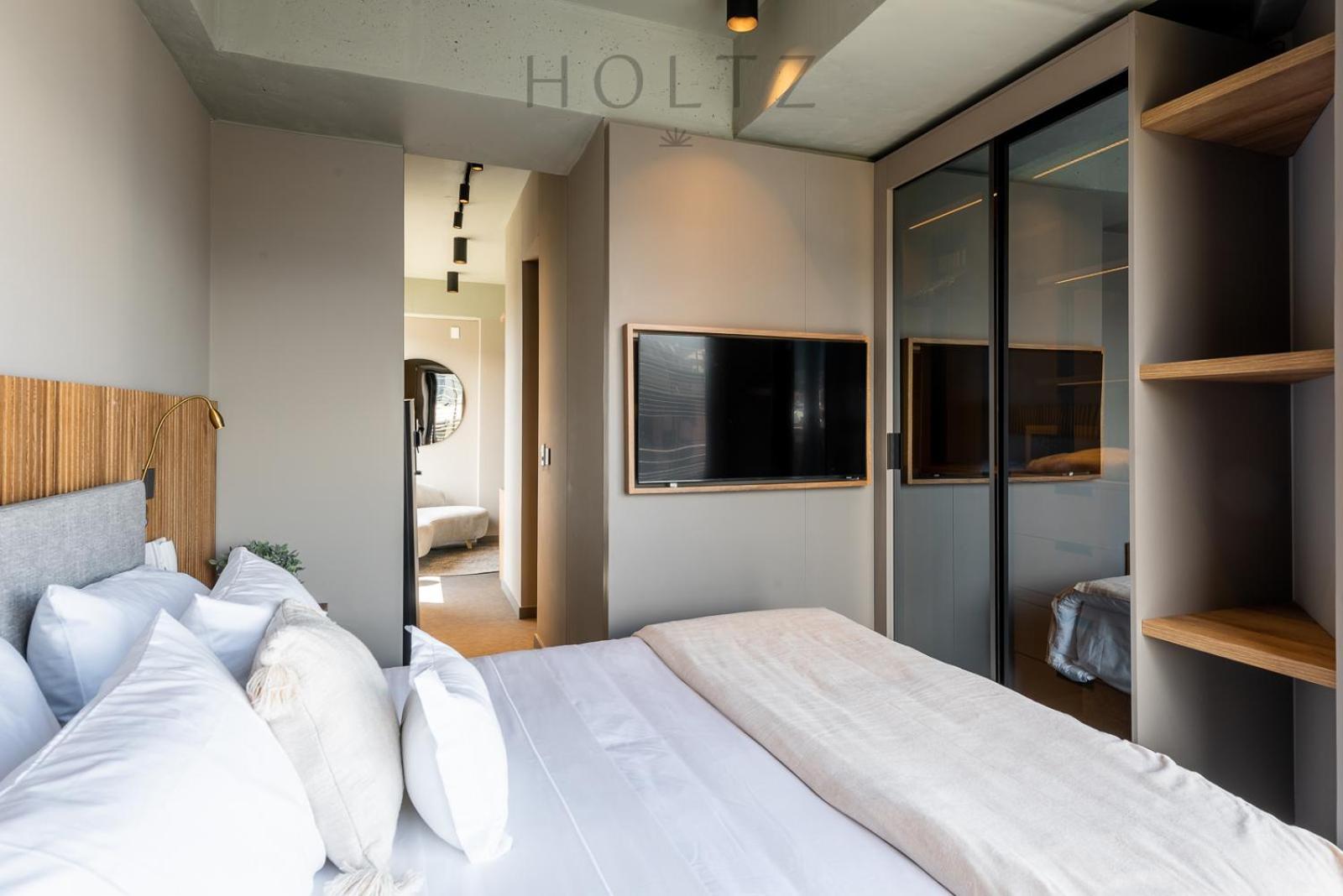 Holtz Luxury Unique Mine * Bogota