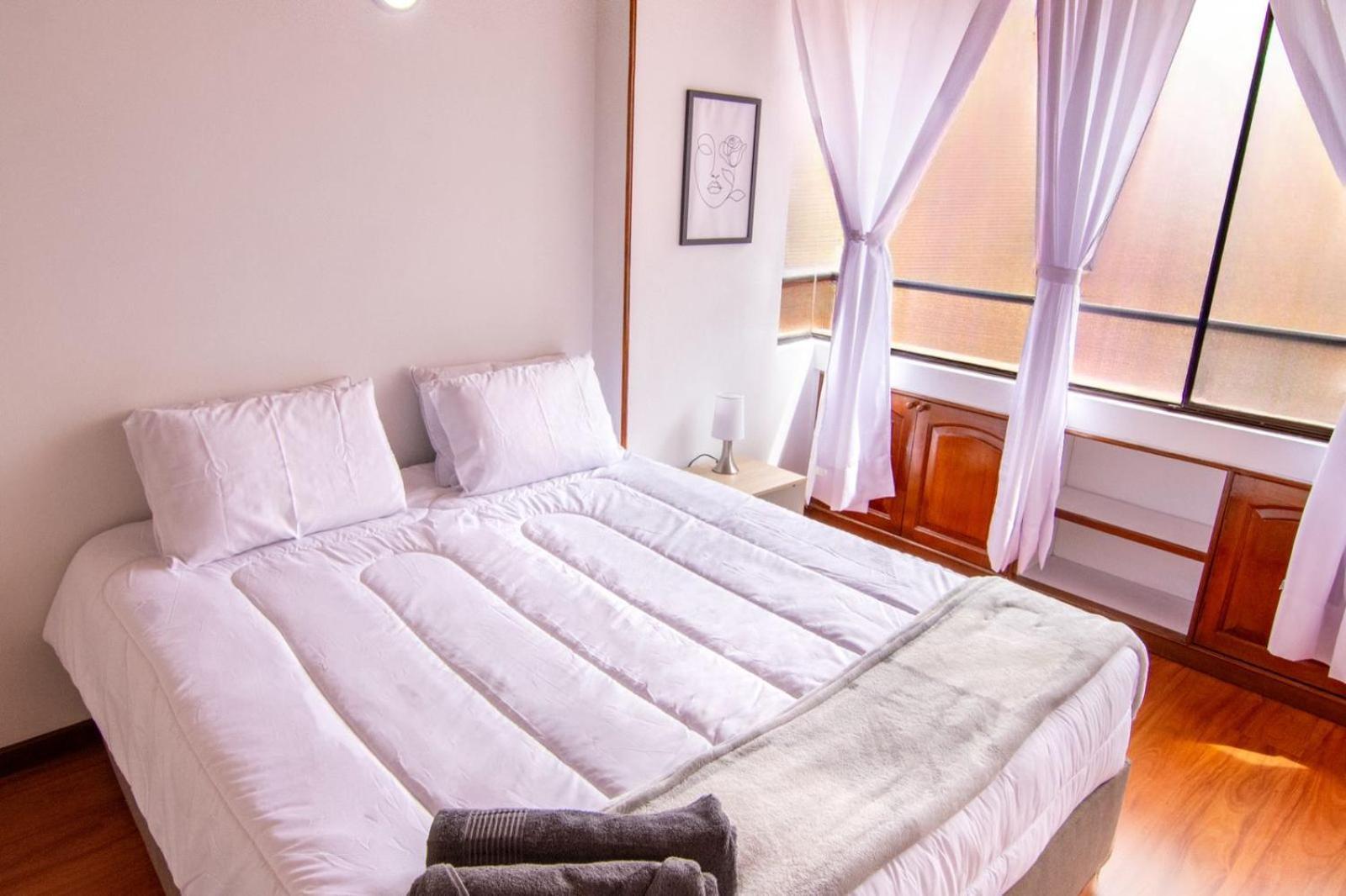 Stylish Urban Escape 3-bedroom - Upperclass Neighborhood * Bogota