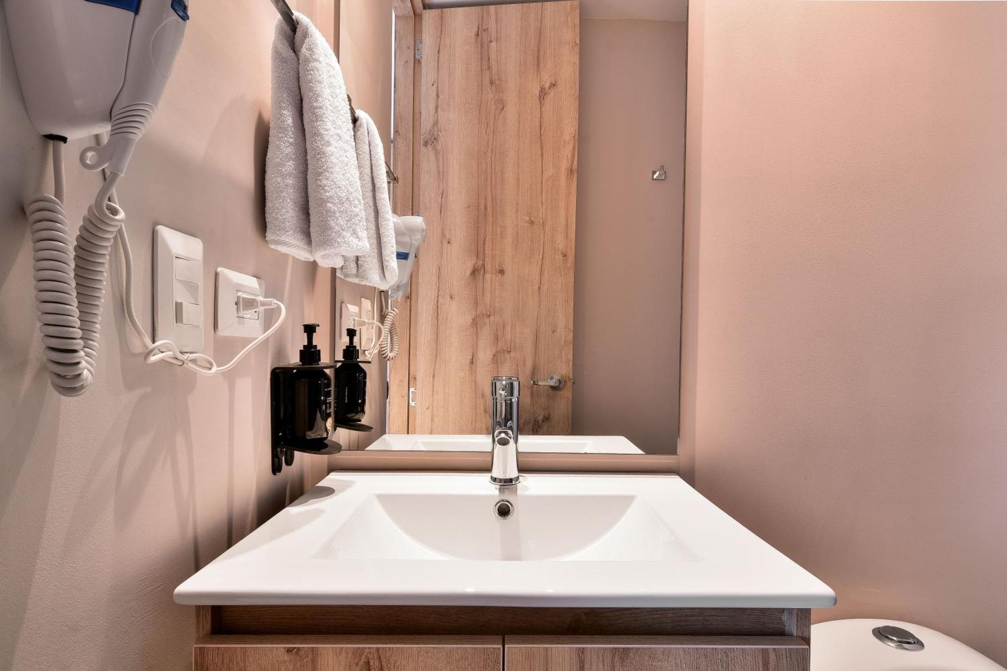 Apartment Muttuo By Wynwood House