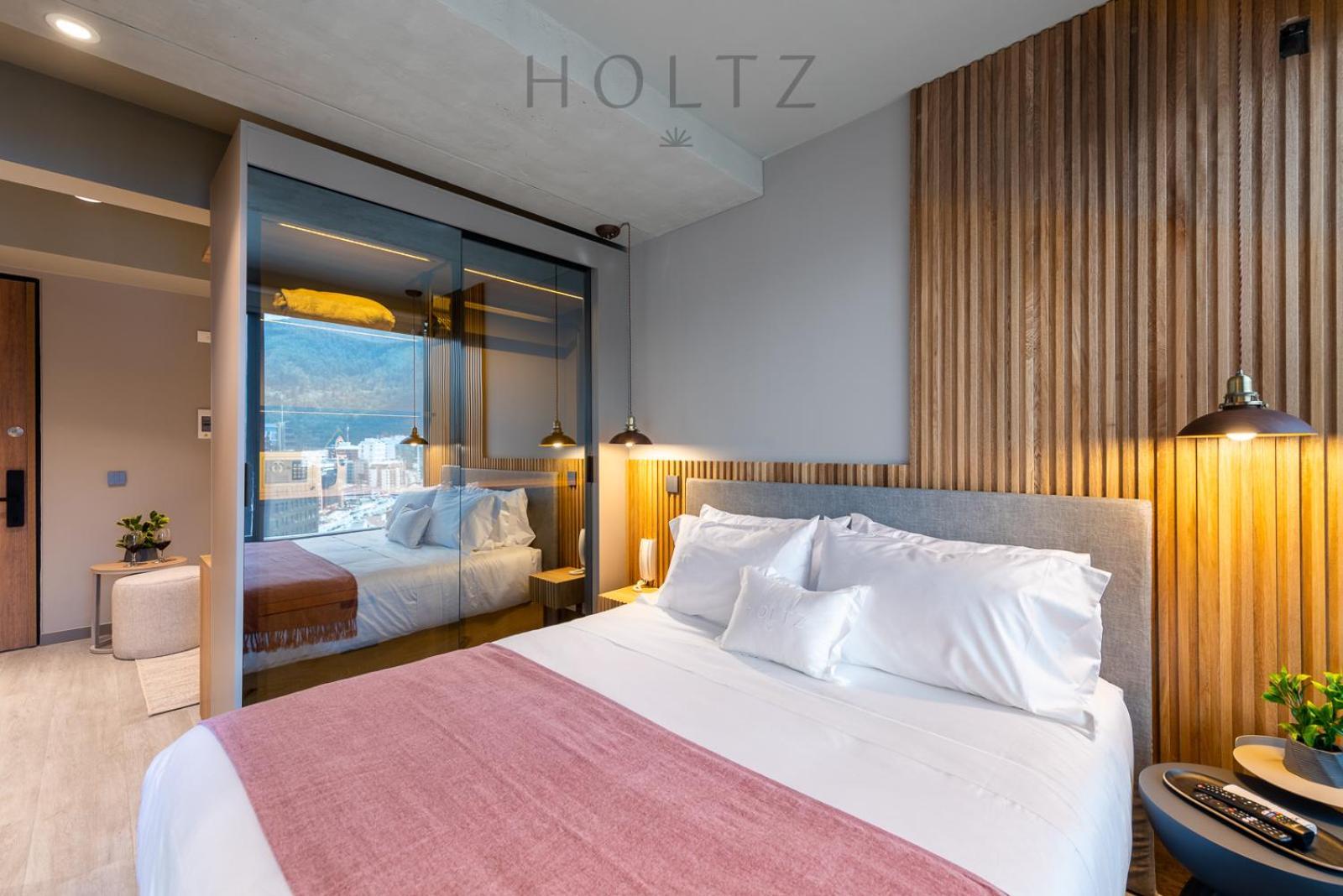 Holtz Luxury Unique Mine Apartment