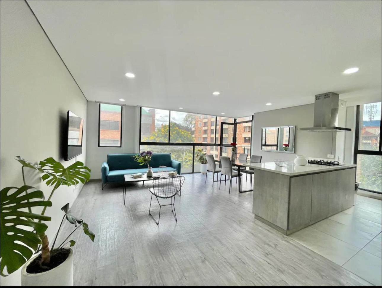 Kappa Luxury Bogota