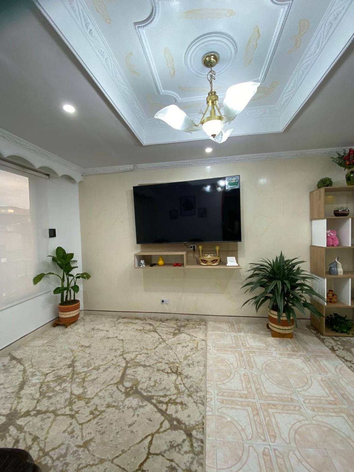 Apartamento Cerca Al Aeropuerto *