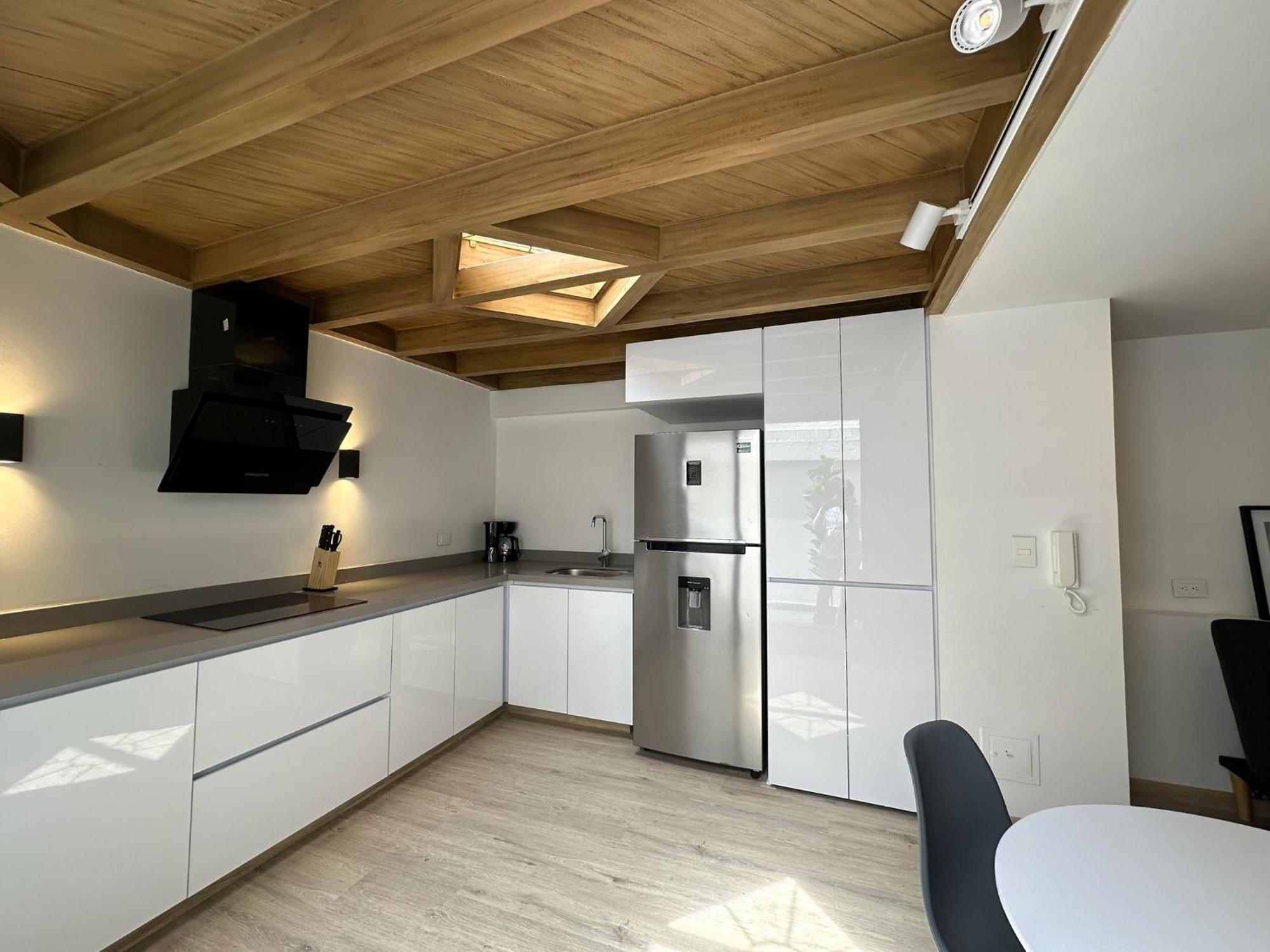 Luxury Duplex Two Bedrooms 70 Mts Bogota