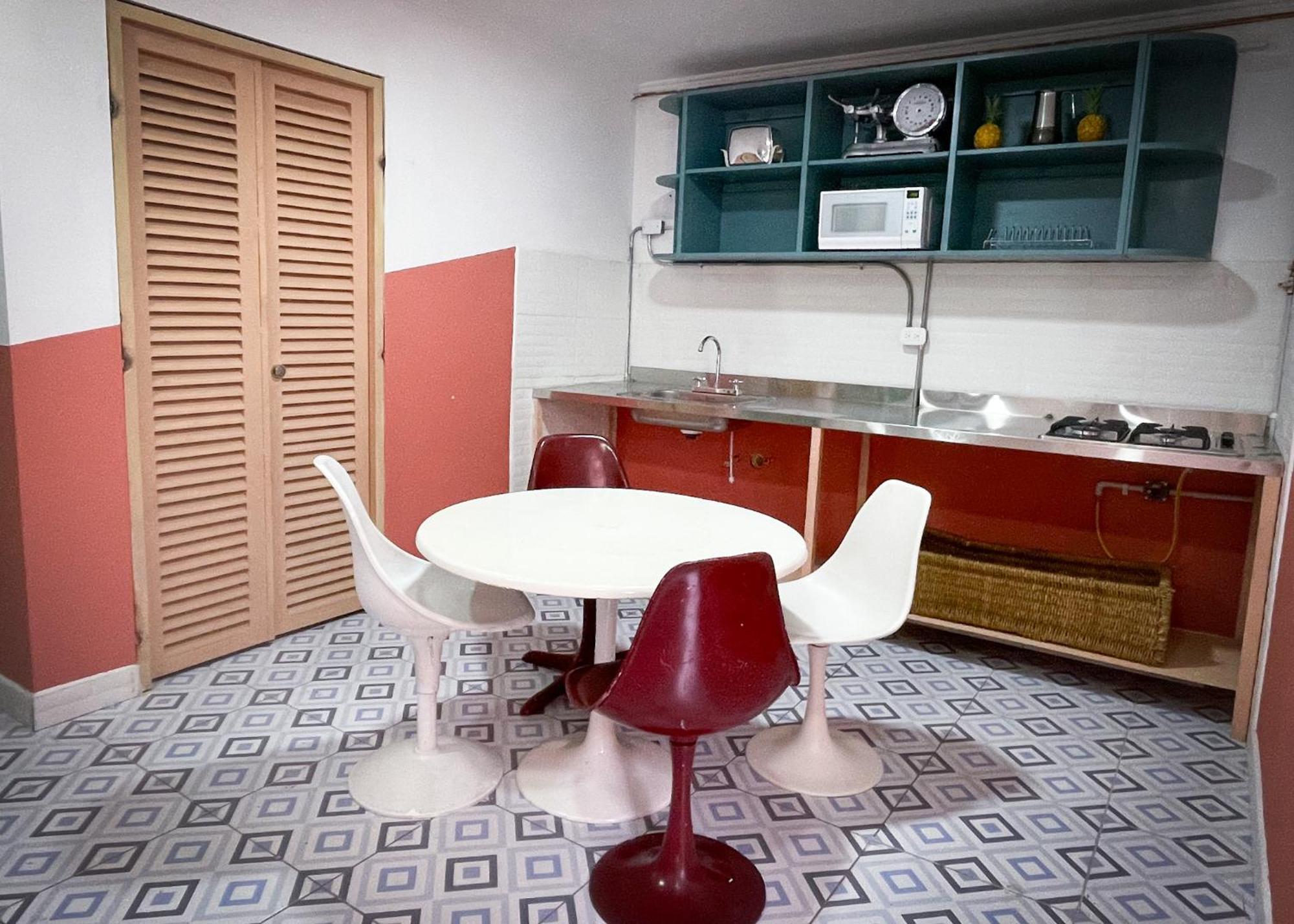 Marietta - House Of Social Travellers Albergue