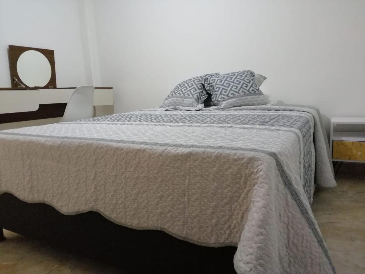 Privada Y Confortable Cerca A Centro Mayor Y Al Centro Historico Bogota