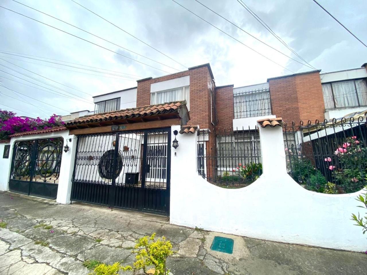 Modelia 265 M2 Cerca De Todo * Bogota