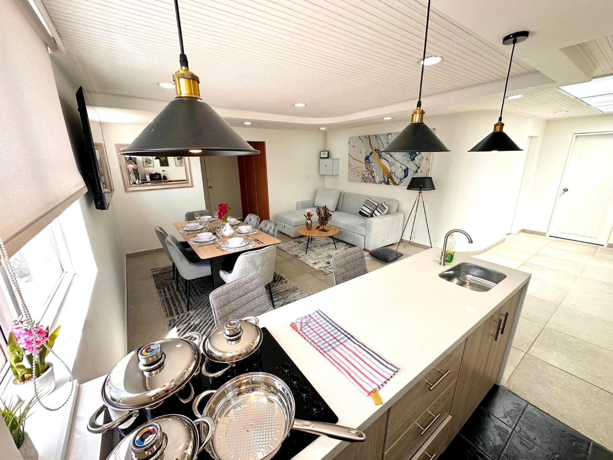 Espacio Ideal Grupos, Virrey Park, 3 King Size * Bogota