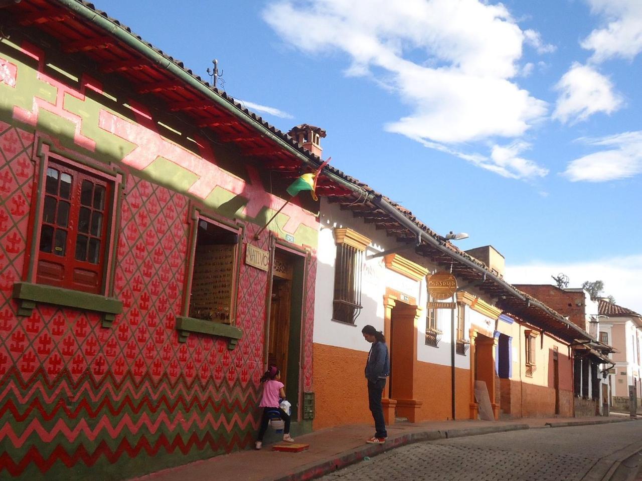 Modelia 265 M2 Cerca De Todo Bogota