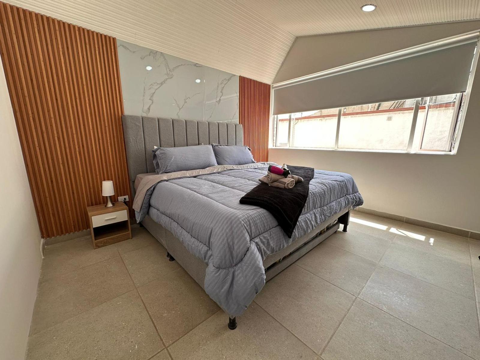Apartment Espacio Ideal Grupos, Virrey Park, 3 King Size *