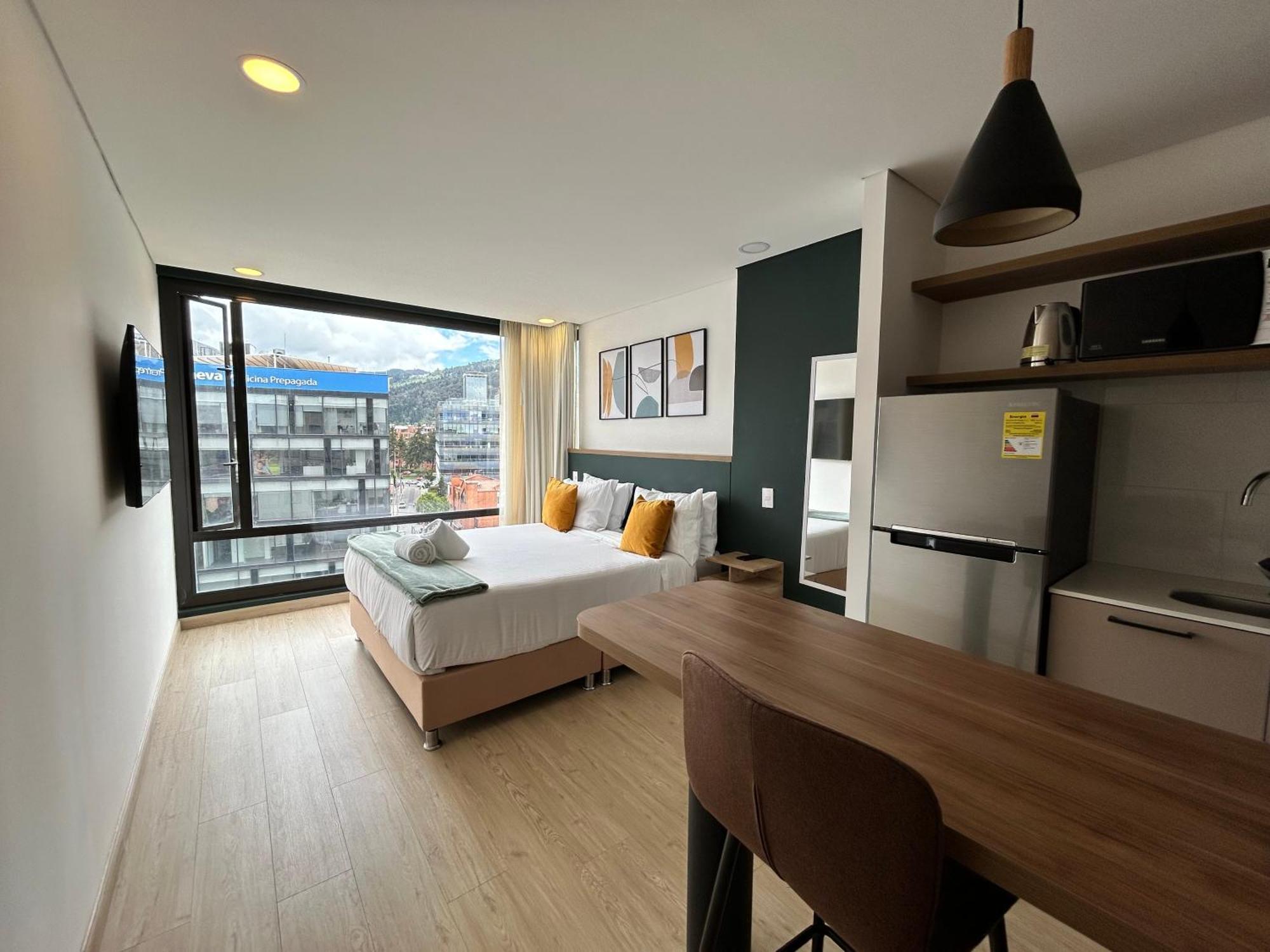 The Hood 102, Modern And Luxury * Bogota