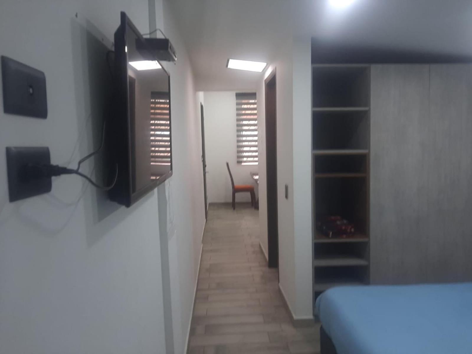 Apartment Sector De Corferias , Y A 5 Cuadras, Embajada Americana 10 Cuadras, Cerca Al Can , G 12 , Universidad Nacional , Aeropuerto A 2 Cuadras Estacion Ciudad Universitaria Marque-tresdiecisietecincoveintisieteveintiseistreintayu Bogota