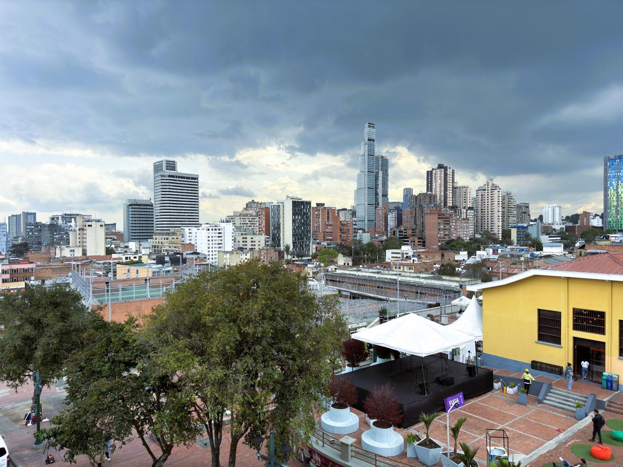 Moderno En La Candelaria, Cerca De Museos Y Universidades !!! *
