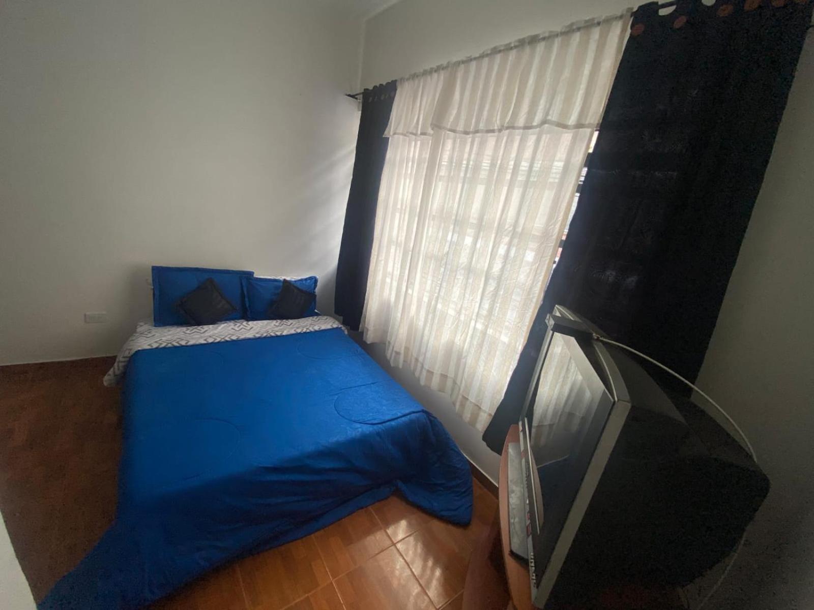 Angeles De Monserrate Apartment *