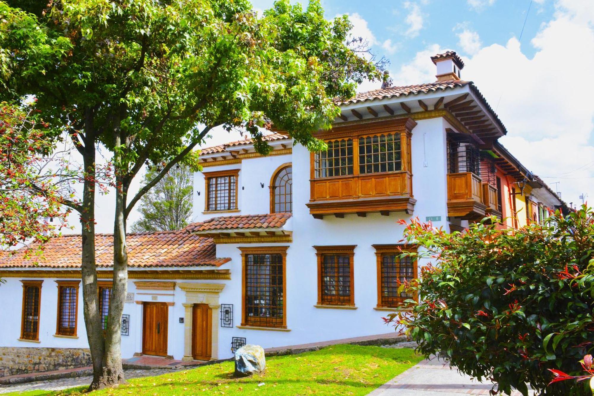 Casa De La Calle Yerma *