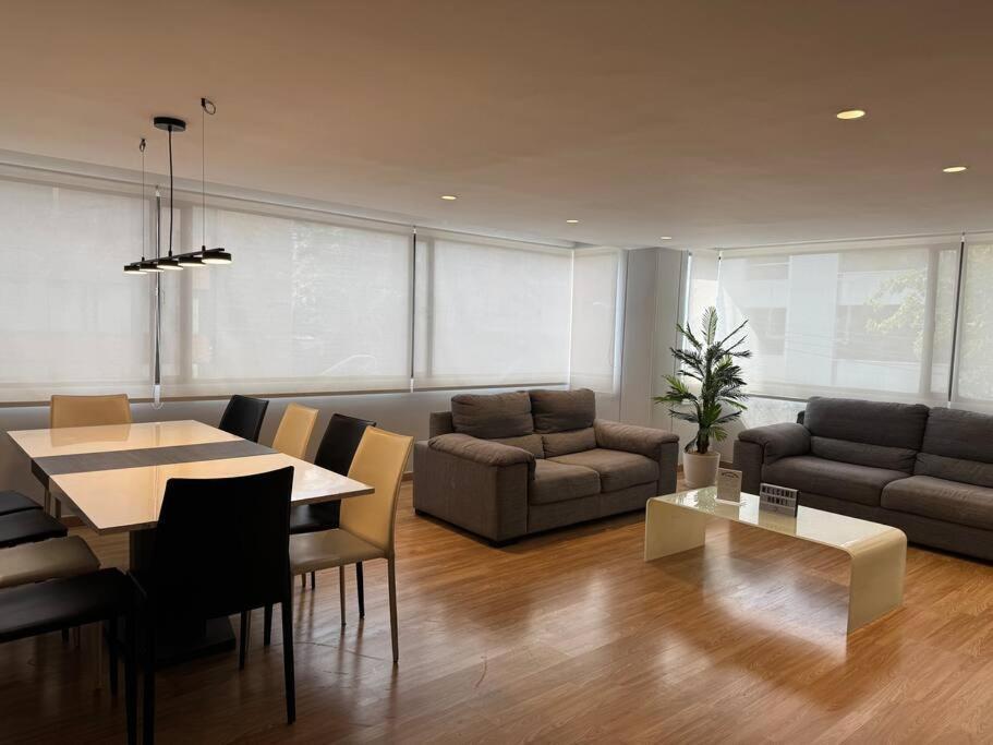 Apartment En Parque De La 93