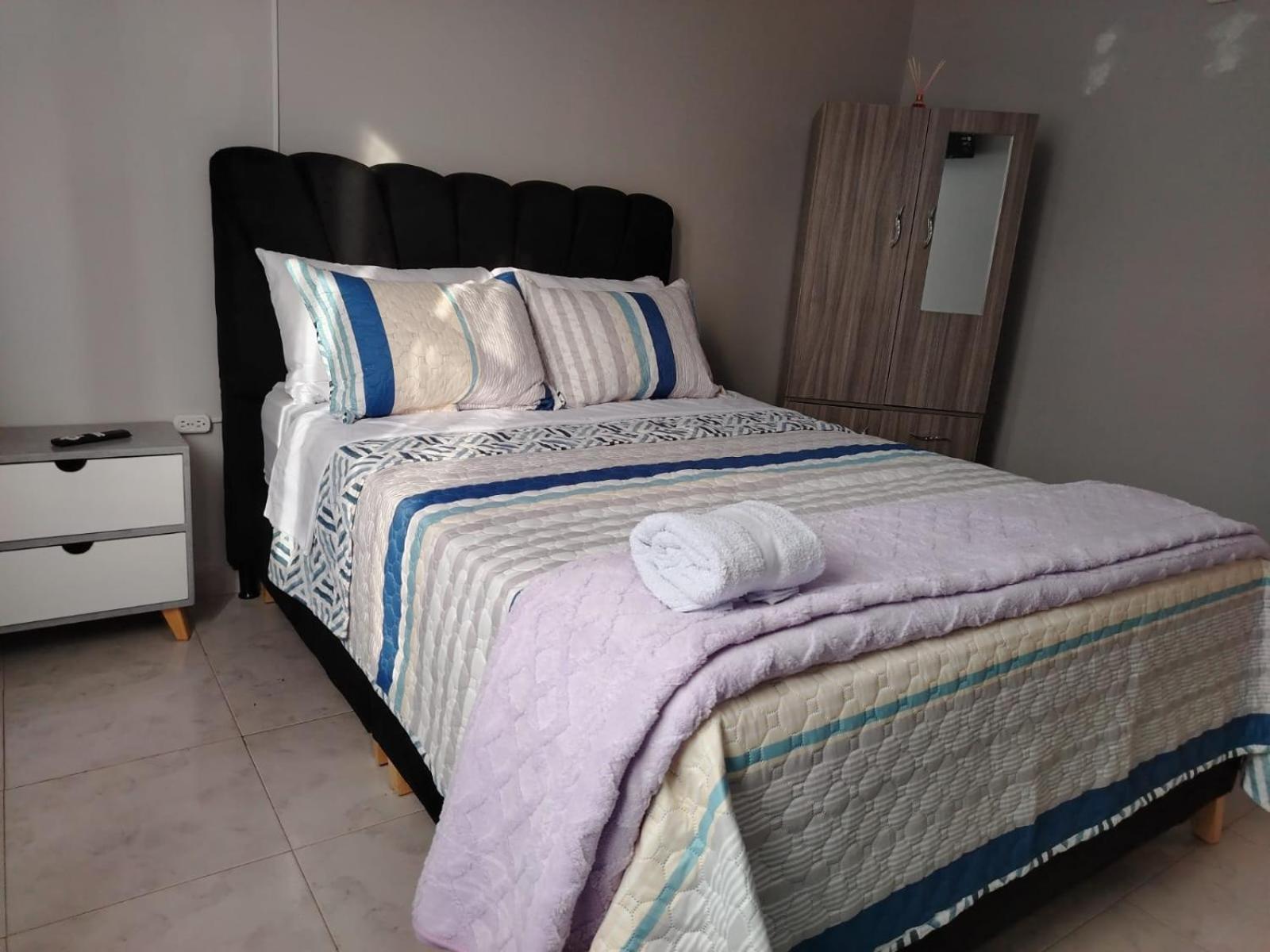 Dos Independientes Con Bano Compartido Guest house